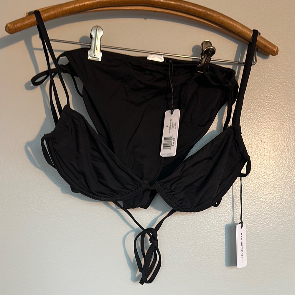 Black Women's String Bikini Nwt L